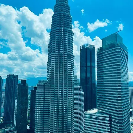 Sky Suites Klcc Kl